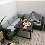 At Maries House 1 Apartman