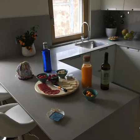 شقة At Maries House 1