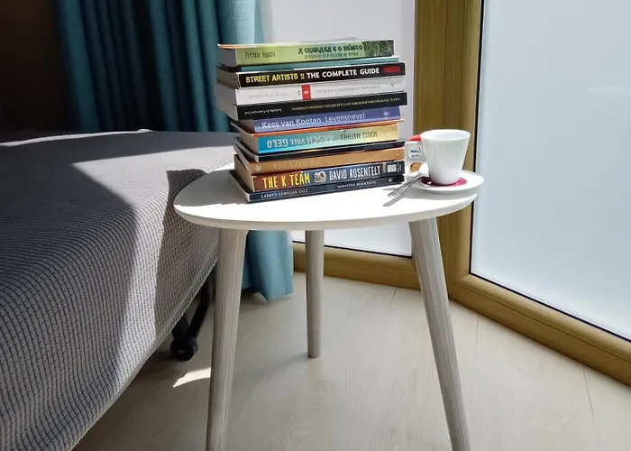 At Maries House 1 * Peniche